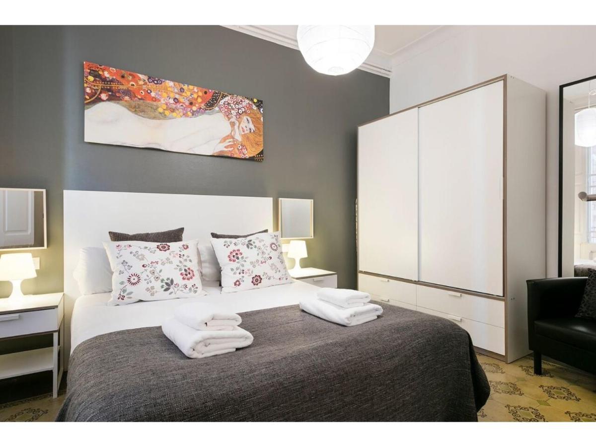 Stay U-Nique Apartments Napols I Barcelona Zewnętrze zdjęcie